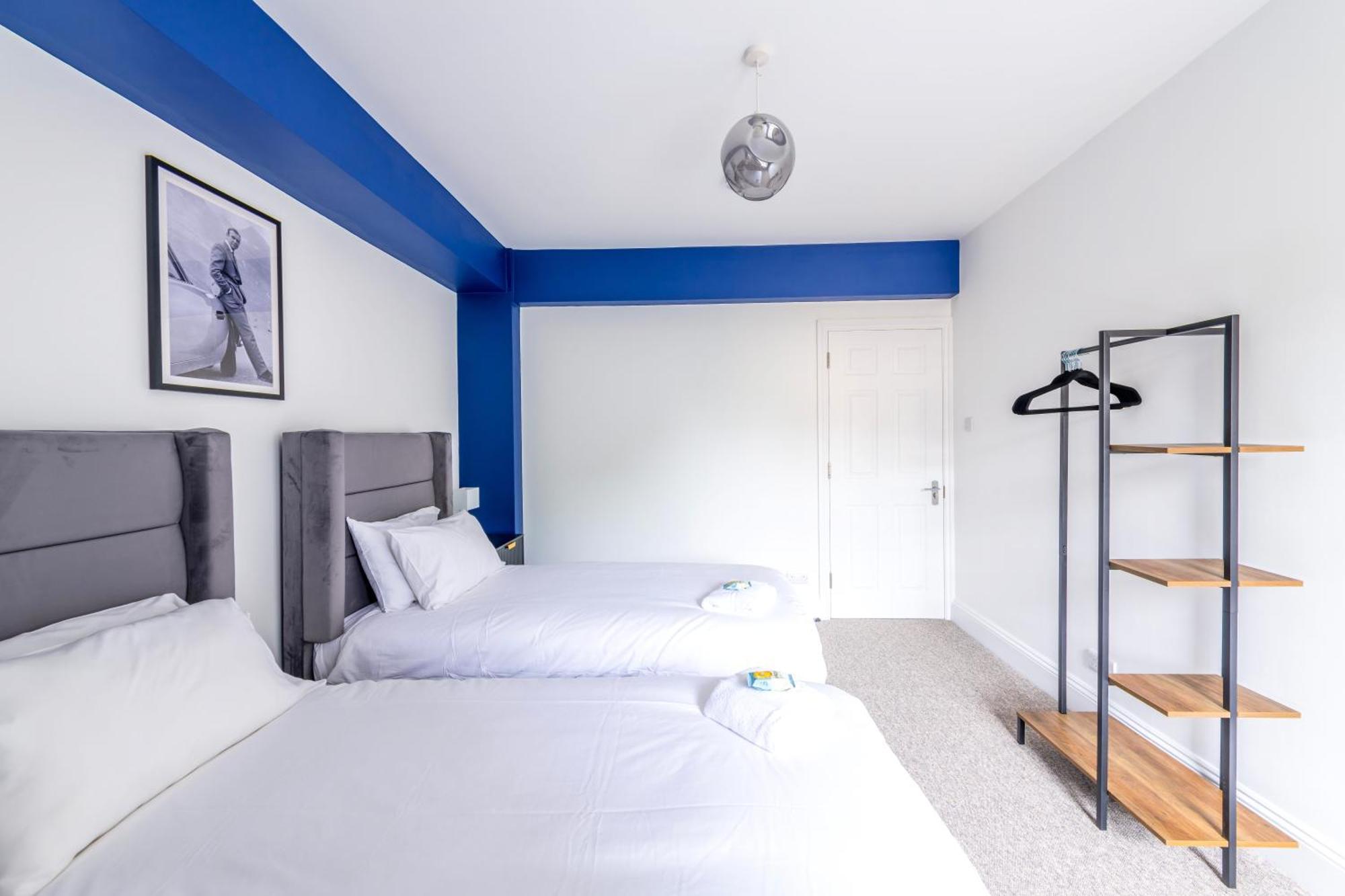 בריסטול Skyfall With Free Parking For Families & Business By Prescott Apartments מראה חיצוני תמונה